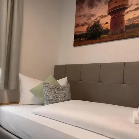 Hotel Dh Deutsches Haus - Ihr Digitales *